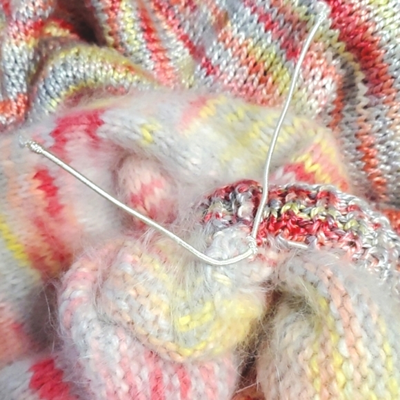 Alpaca Custom Puff Sleeve Sweater Pastel Colors  New - Picture 6 of 9